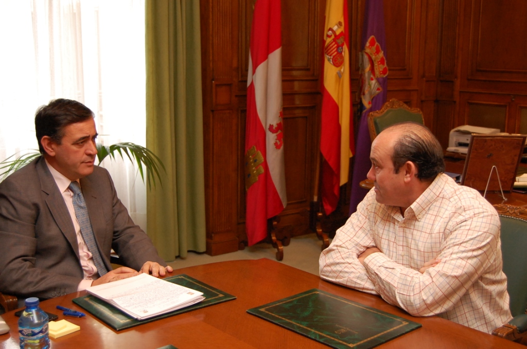 LOS PLANES PROVINCIALES DE DIPUTACIÓN HAN INVERTIDO ALREDEDOR DE 100.000 EUROS EN EL MUNICIPIO DE NOVIERCAS